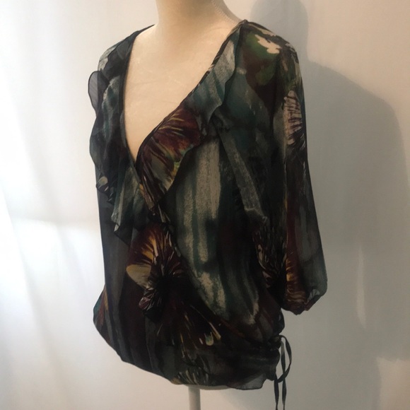 Harlow Zee Sheer Blouse☀️ - Picture 3 of 8